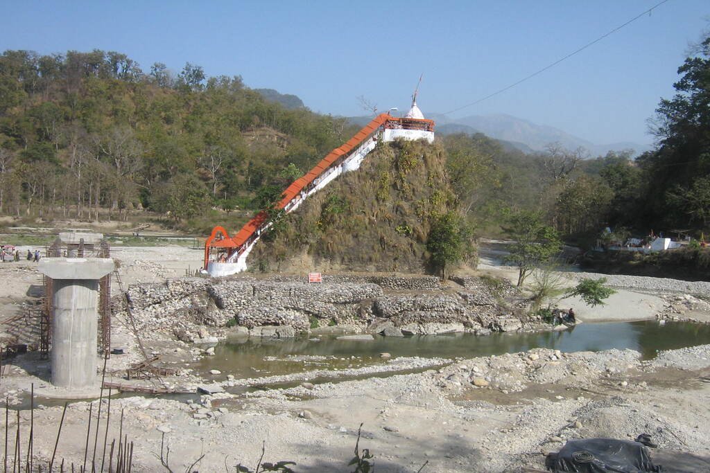 Garjiya Mandir